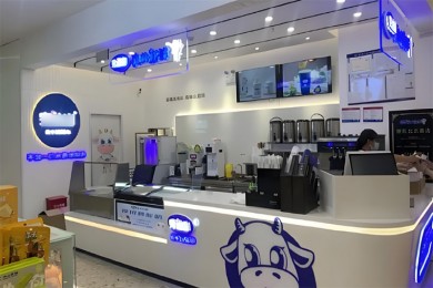 奶茶店设备选购避坑指南：从操作台到茶饮机，新手老板必读