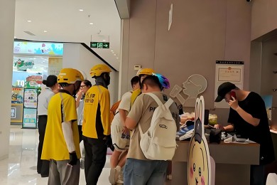 开一家奶茶店需要哪些设备？完整清单+智能奶茶机选购建议